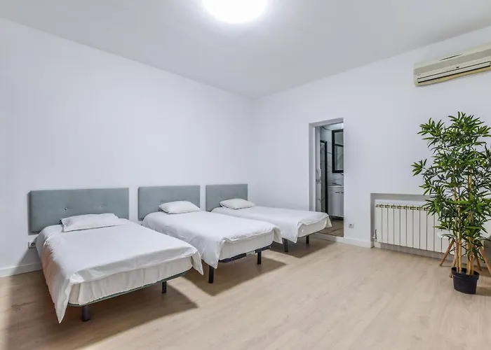 Myhousespain - Fuencarral And Gran Via